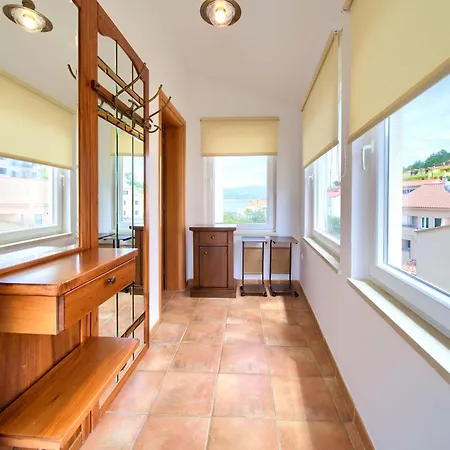 Apartment Pina Vrbnik (Primorje-Gorski Kotar)