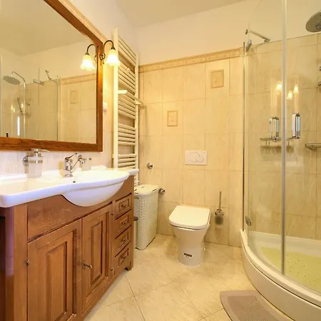Pina Apartment Vrbnik (Primorje-Gorski Kotar)